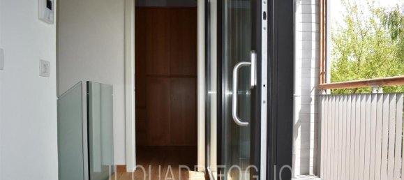 Casa de 4 habitaciónes en Cesena, Italy No. 17609 10