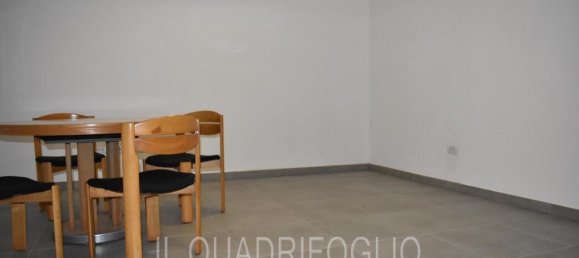 Casa de 4 habitaciónes en Cesena, Italy No. 17609 32