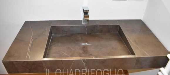 Casa de 4 habitaciónes en Cesena, Italy No. 17609 8