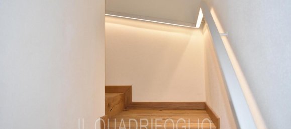 Casa de 4 habitaciónes en Cesena, Italy No. 17609 34