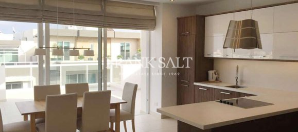 3 bedrooms Penthouse in Swieqi, Malta No. 3989 5