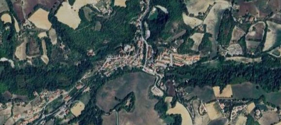 4 Schlafzimmer Wohnung in Urbino, Italy, Nr. 339294 3