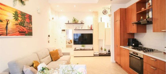 3 bedrooms Apartment in Paderno Dugnano, Italy No. 357954 3