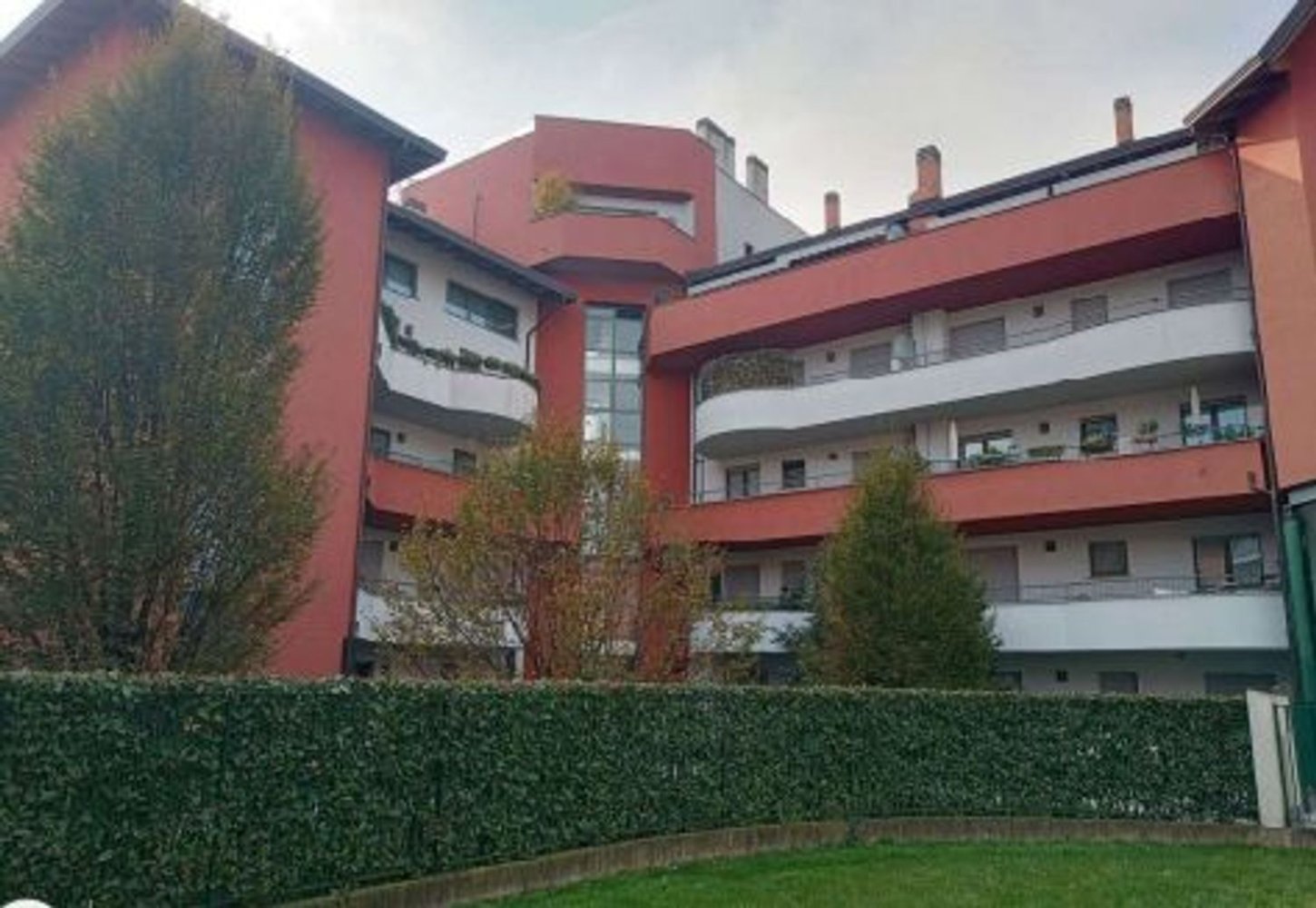 3-salle Appartement à Legnano, Italy No. 331531