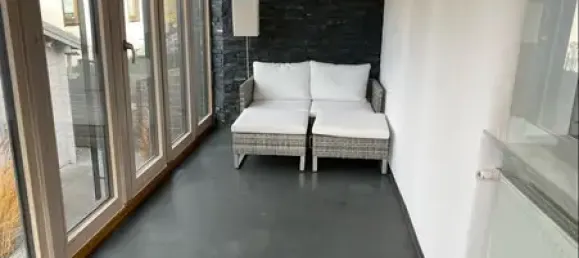 3 Schlafzimmer Haus in Esslingen, Germany, Nr. 72724 2