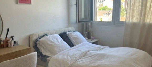 2 chambres Appartement à Bois-Colombes, France No. 329239 4