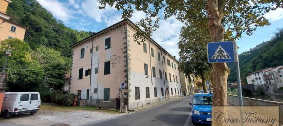 3 bedrooms Apartment in Bagni di Lucca, Italy No. 208 6
