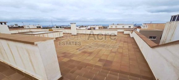 Квартира с 2 комнатами в Пуэрто-дель-Росарио, Испания № 134847 14