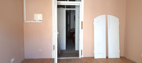 312m² Building in Loule, Portugal No. 189957 5