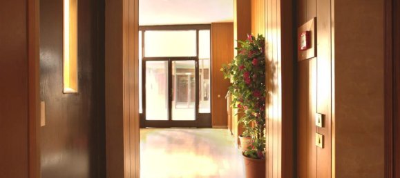 2 rooms Apartment in San Donato Milanese, Italy No. 32317 2