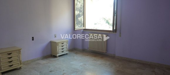 8 rooms Villa in Carrara, Italy No. 51769 14