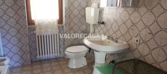8 rooms Villa in Carrara, Italy No. 51769 17