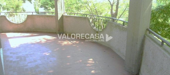 8 rooms Villa in Carrara, Italy No. 51769 9