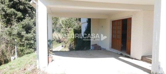 8 rooms Villa in Carrara, Italy No. 51769 5