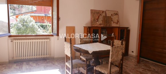 8 rooms Villa in Carrara, Italy No. 51769 12