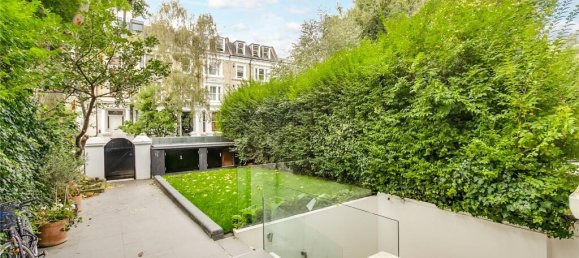 4 bedrooms Apartment in London, United Kingdom No. 12865 8