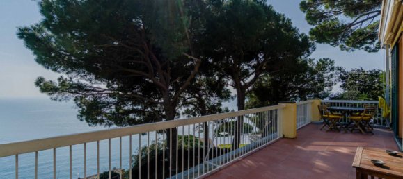 4 bedrooms Apartment in Arenzano, Italy No. 320288 20