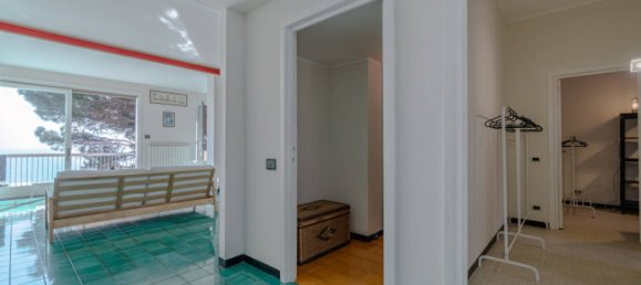 4 bedrooms Apartment in Arenzano, Italy No. 320288 7