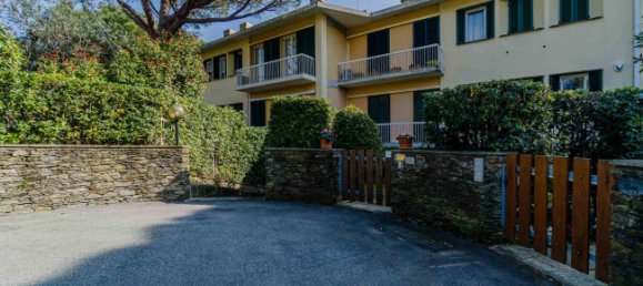 4 bedrooms Apartment in Arenzano, Italy No. 320288 4