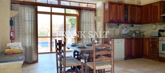 3 غرف نوم منزل في Xaghra, Malta رقم 5704 4