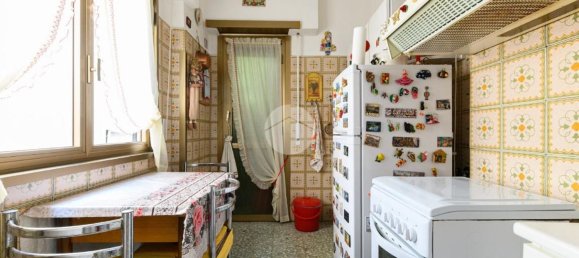 3 bedrooms Apartment in Rome, Italy No. 377763 14