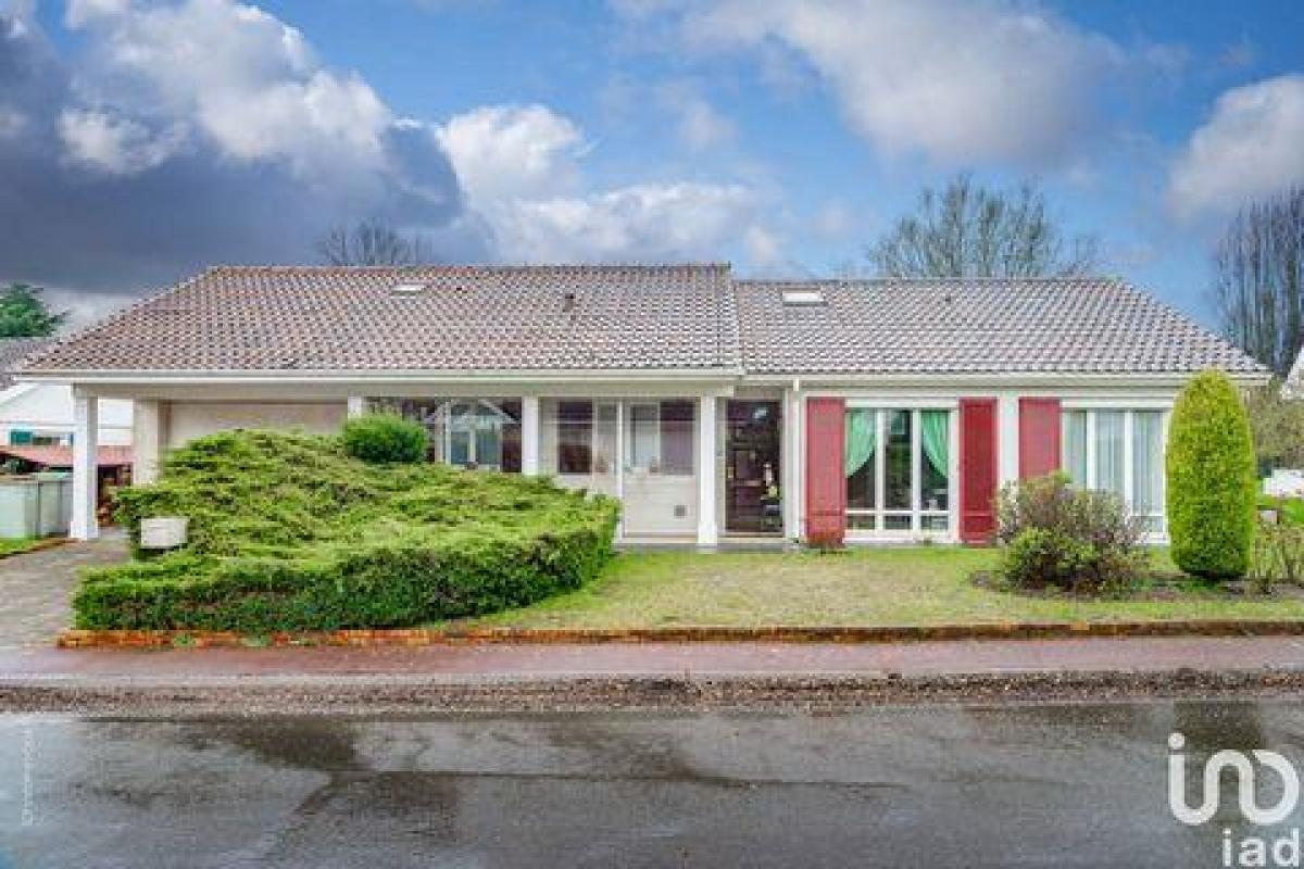 5 chambres Maison à Santeny, France No. 24782