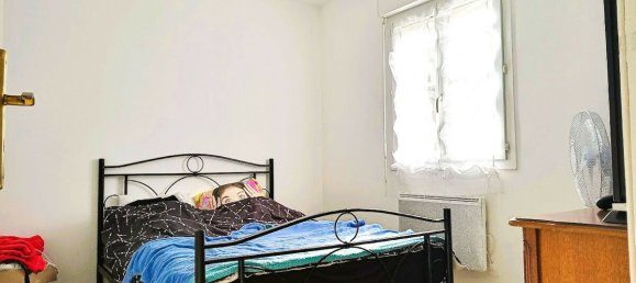 150m² Building in Denain, France No. 89341 3