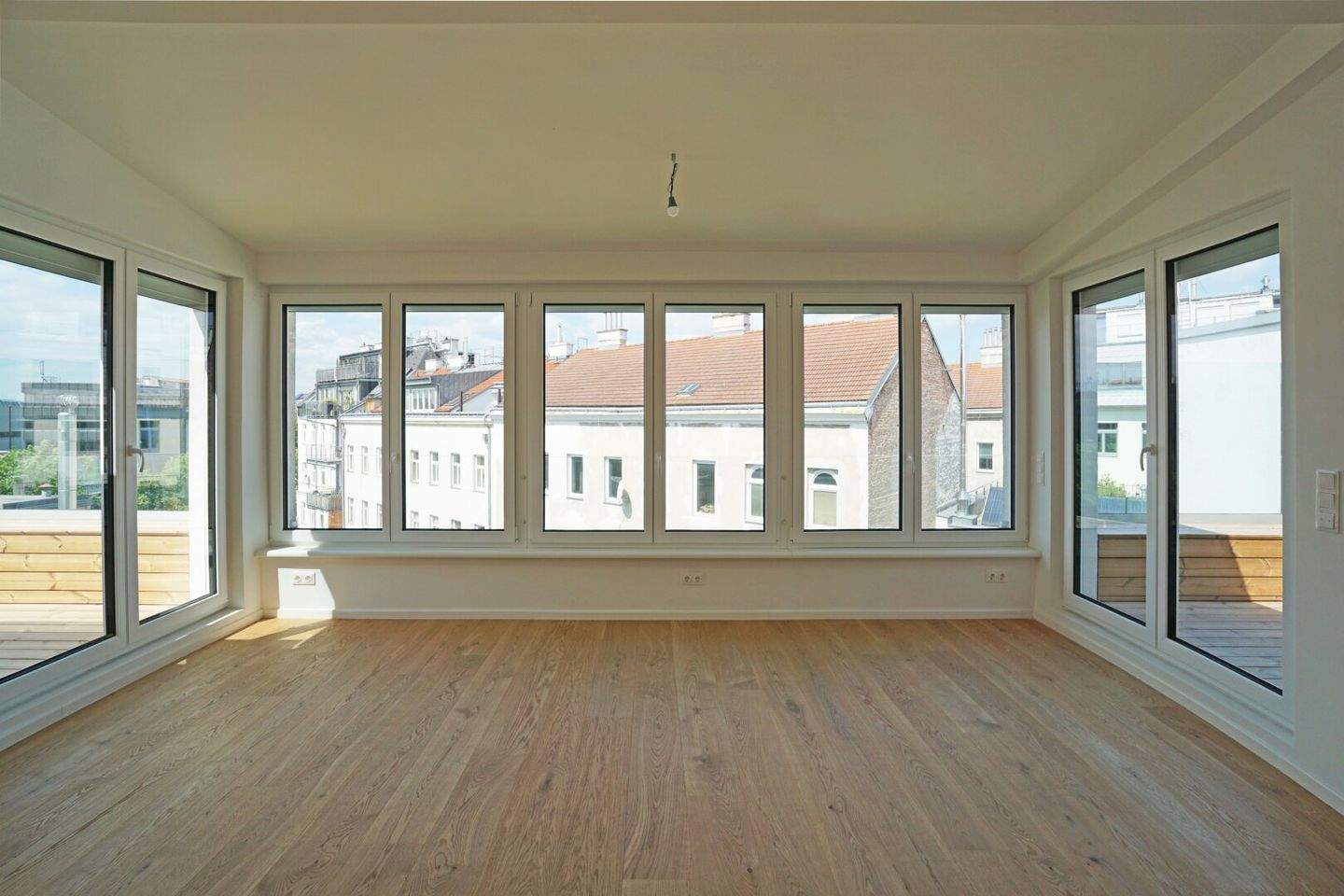 Пентхаус с 4 комнатами в Майдлинг, Австрия № 137256