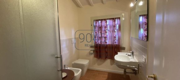 Дом с 7 спальнями в Монтополи ин Валь д’Арно, Италия № 404352 26