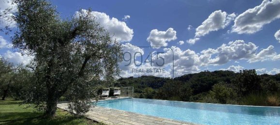 Дом с 7 спальнями в Монтополи ин Валь д’Арно, Италия № 404352 3