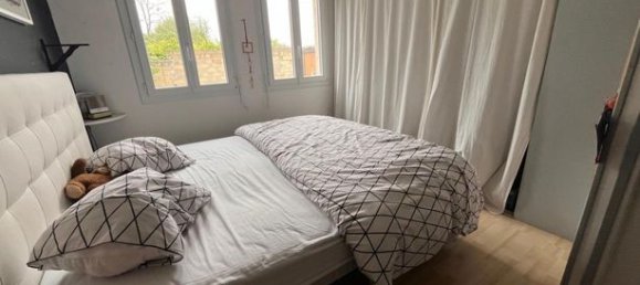 4 bedrooms House in Chatellerault, France No. 314725 3