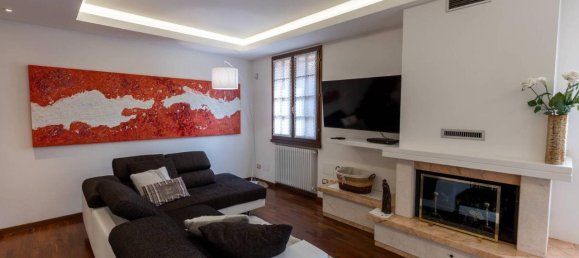 4 rooms Villa in Ravenna, Italy No. 19331 19