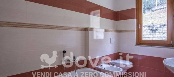 4غرفة فيلا في Sangiano, Italy رقم 28848 31