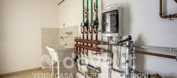 4غرفة فيلا في Sangiano, Italy رقم 28848 38