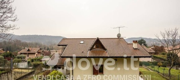 4غرفة فيلا في Sangiano, Italy رقم 28848 45