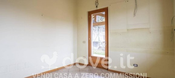 4غرفة فيلا في Sangiano, Italy رقم 28848 14