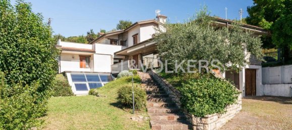 Villa de 8 divisões em Cellatica, Italy N.º 28745 19