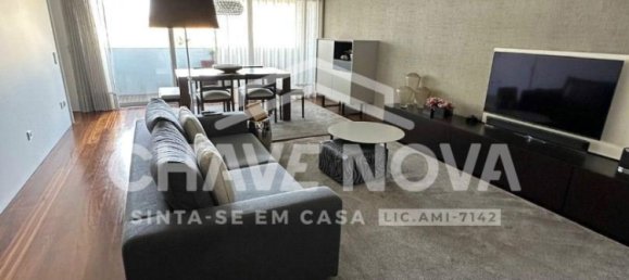 3 bedrooms Apartment in Porto, Portugal No. 135476 18