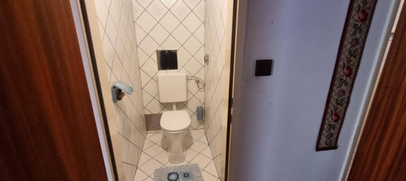 3-salle Appartement à St. Polten, Austria No. 230119 9