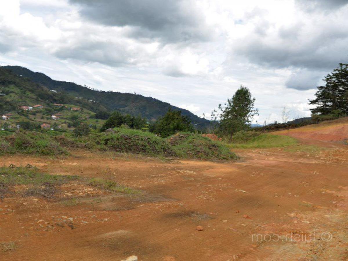  Land in Antioquia, Colombia No. 781