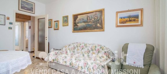 3-salle Appartement à Mediglia, Italy No. 32050 8