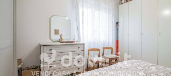 3-salle Appartement à Mediglia, Italy No. 32050 19