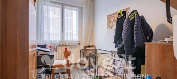 3-salle Appartement à Mediglia, Italy No. 32050 23