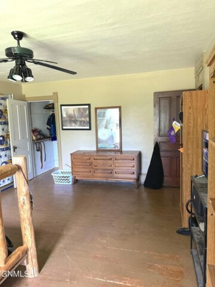 2 bedrooms House in Lakota, USA No. 415710