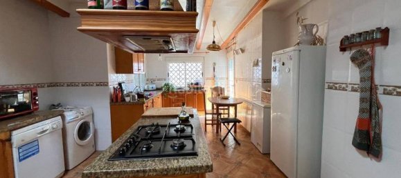 8 bedrooms House in Alicante, Spain No. 168385 17