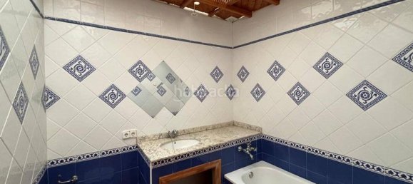 8 bedrooms House in Alicante, Spain No. 168385 31