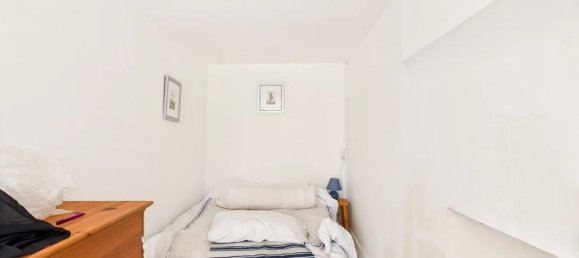 3 bedrooms House in Verteillac, France No. 338934 8