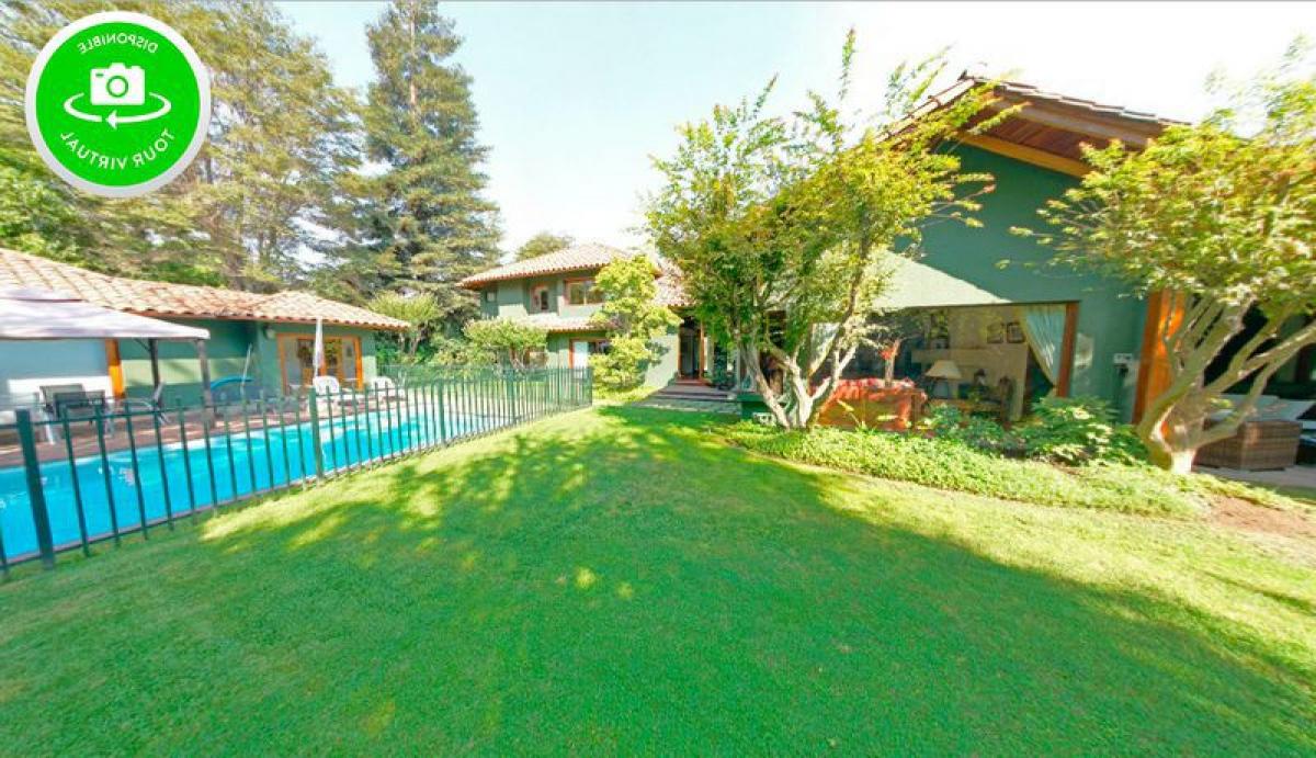 5 bedrooms House in Santiago, Chile No. 3939