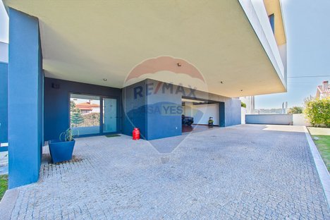 3 bedrooms House in Vila Mea, Portugal No. 35522