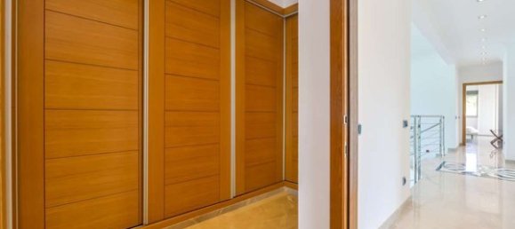 5 bedrooms House in Benissa, Spain No. 88400 32